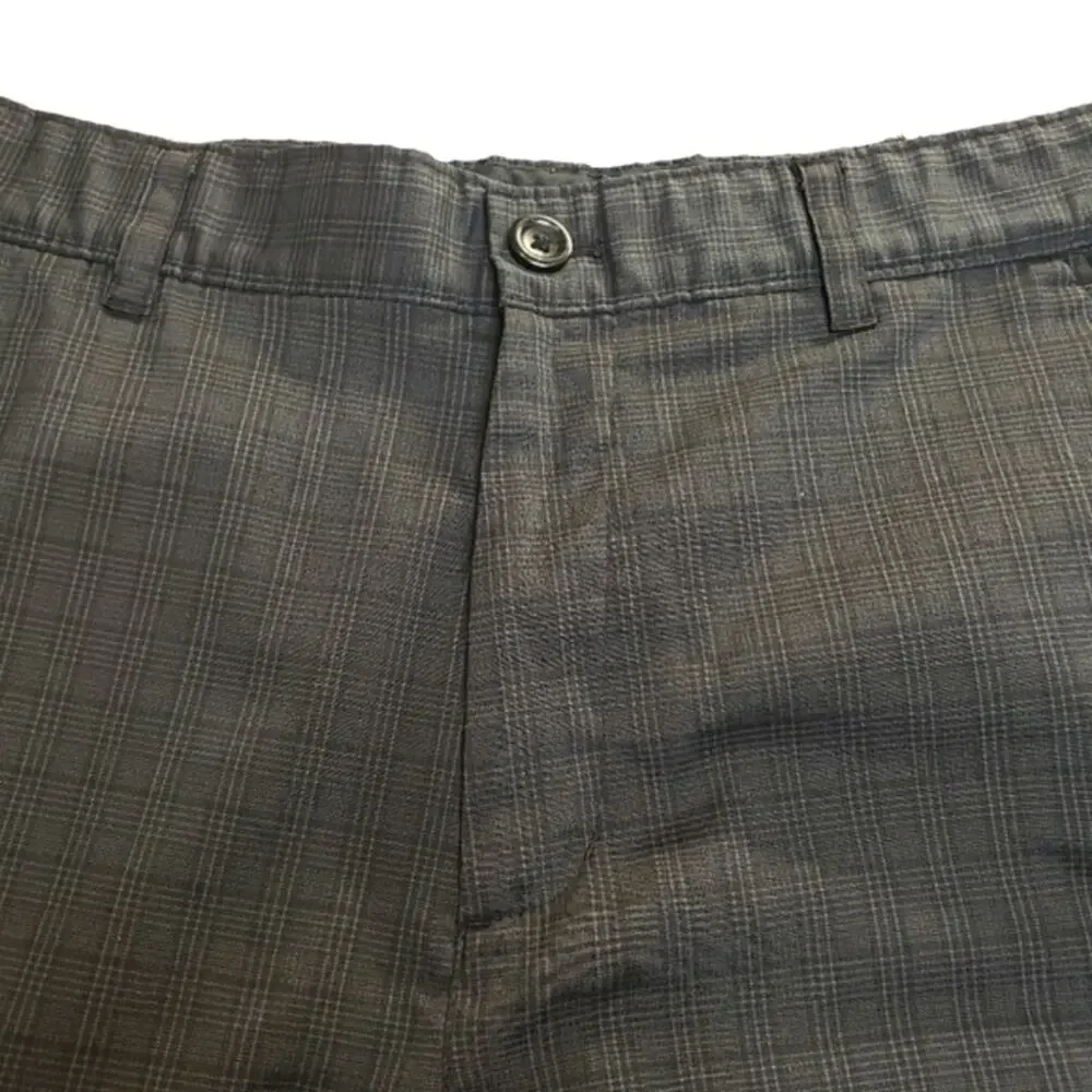 Greg Norman for Tasso Ella Black Golf Shorts Size 30